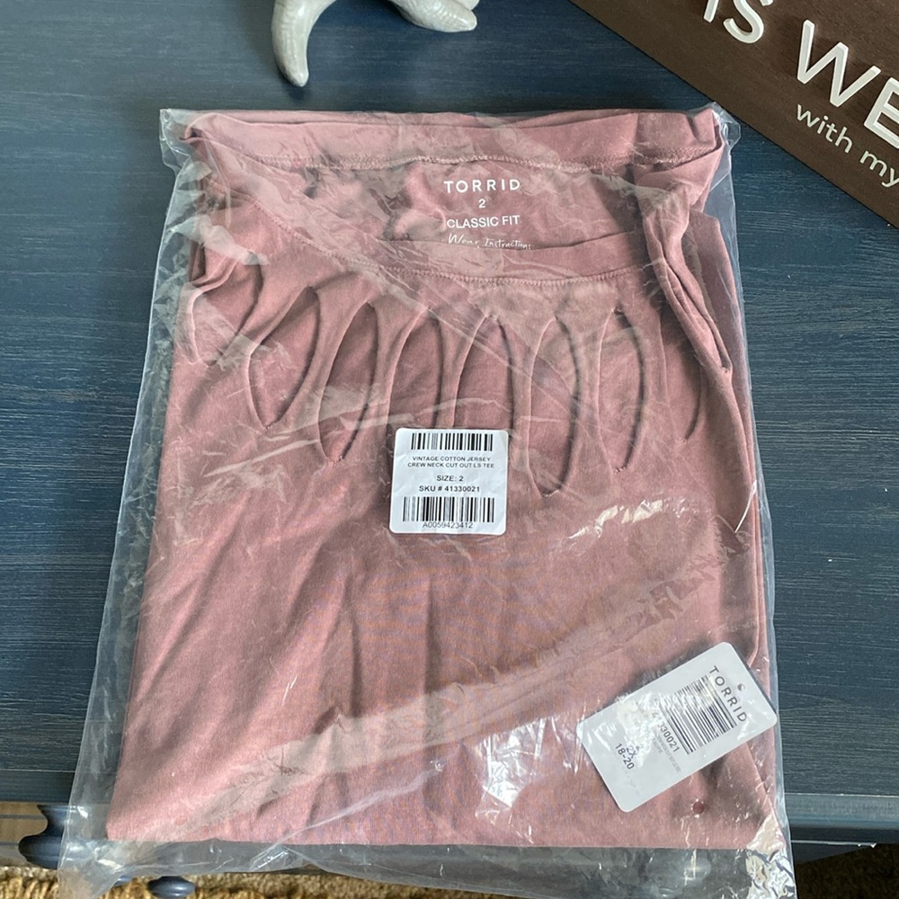 Vintage Cotton Jersey Crew Neck Cut Out LS Tee